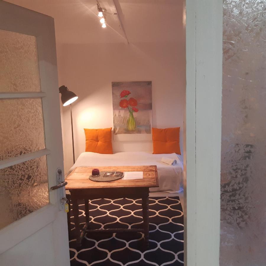 Fassbinder Klause Mit Mini-Terrasse Apartamento Sankt Veit an der Glan Exterior foto