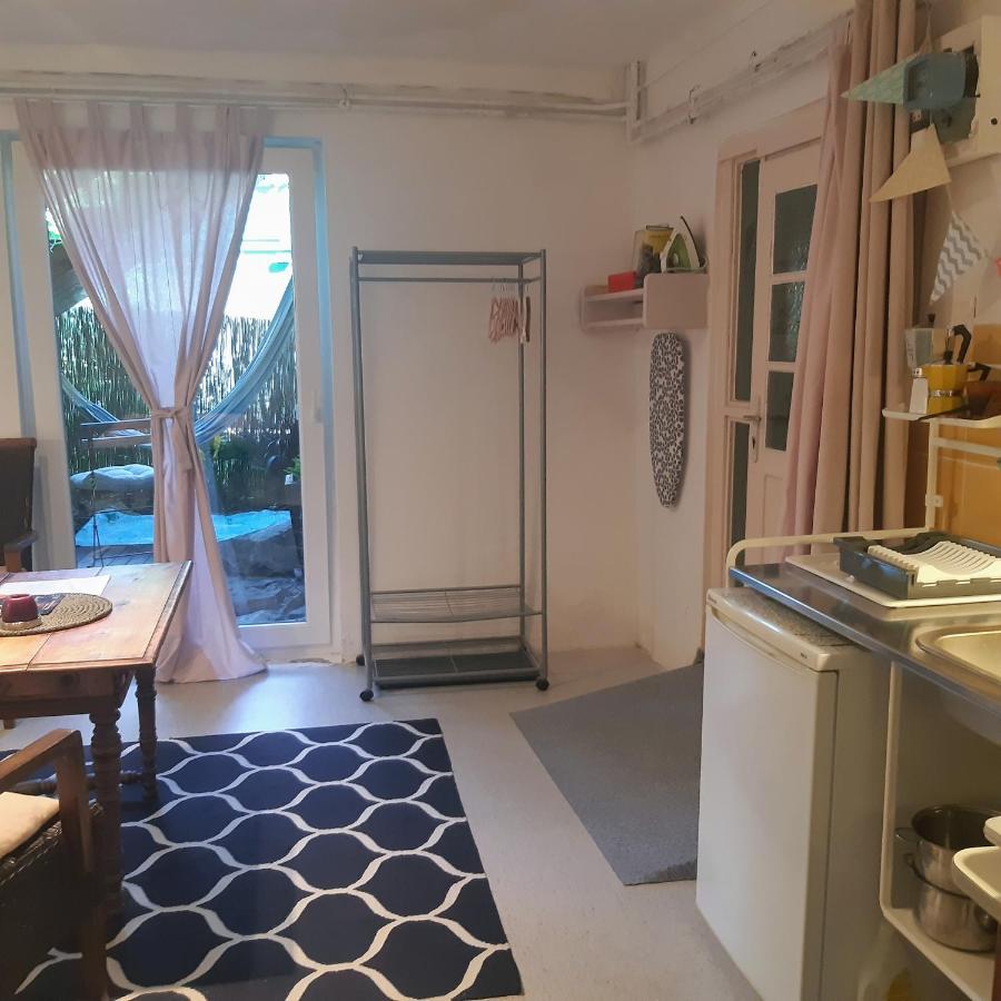 Fassbinder Klause Mit Mini-Terrasse Apartamento Sankt Veit an der Glan Exterior foto